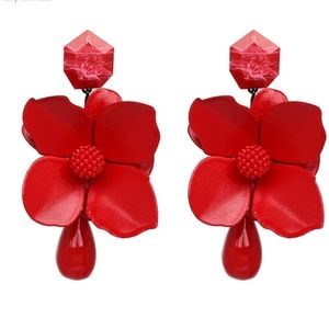 BOHEMIAN!CHIC! OVERSIZED FLOWER RESIN EARRINGS 😱😱😱😍😍